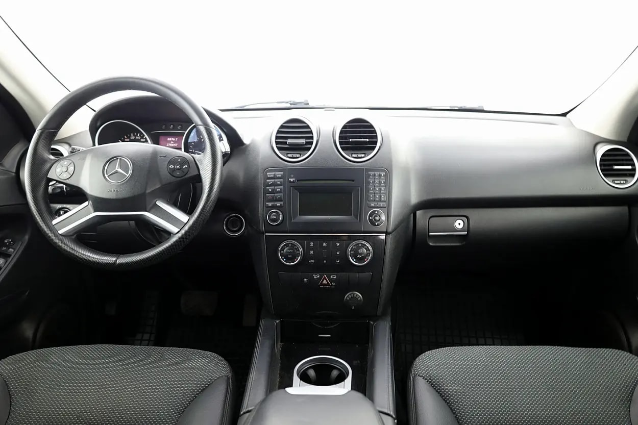 Mercedes-Benz ML 300