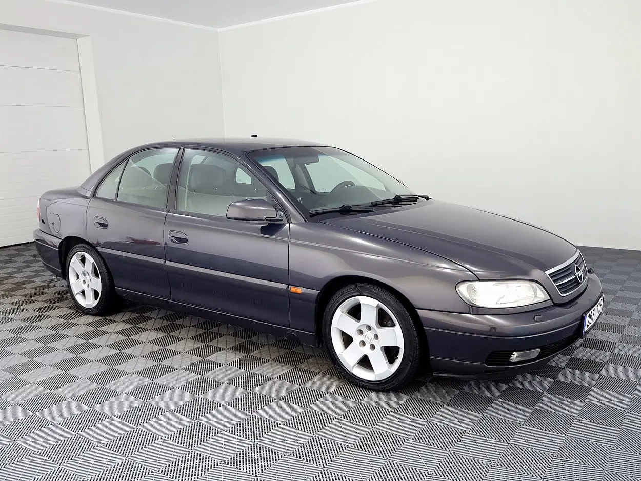 Opel Omega