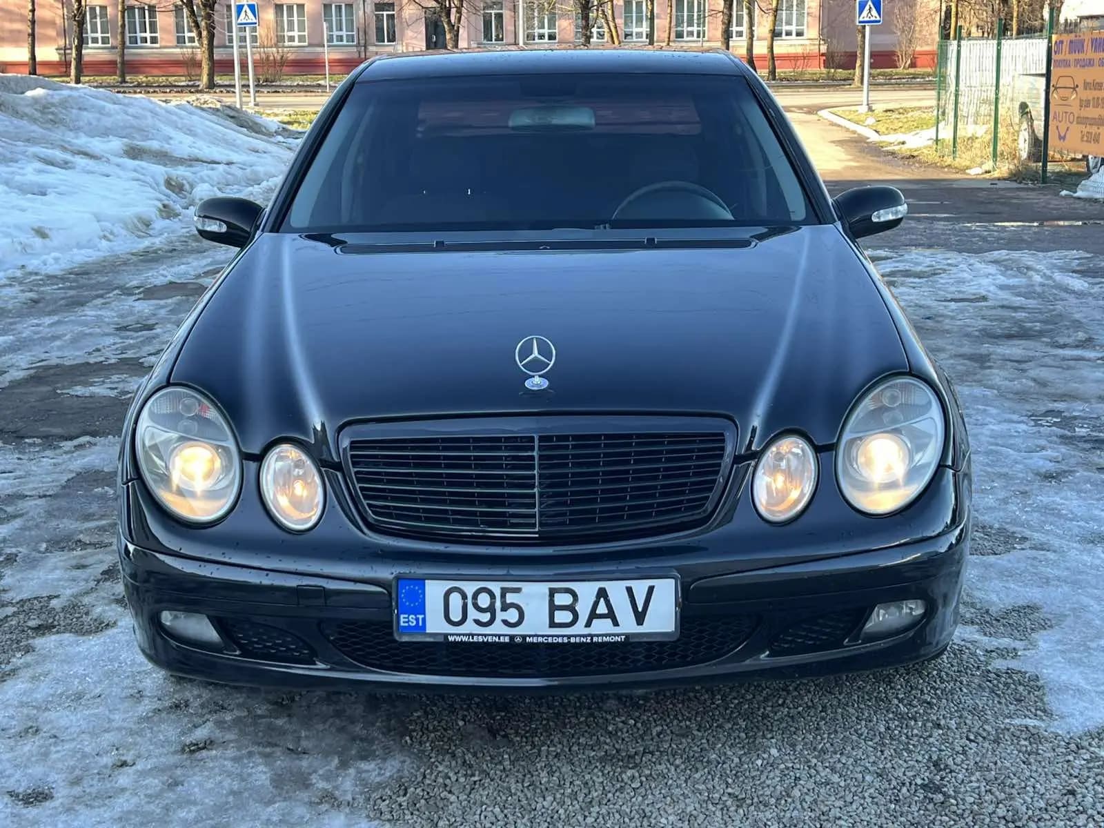 Mercedes-Benz E 220