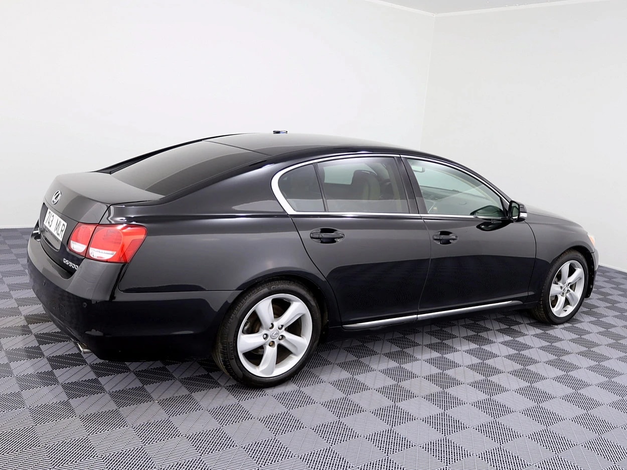 Lexus GS 300