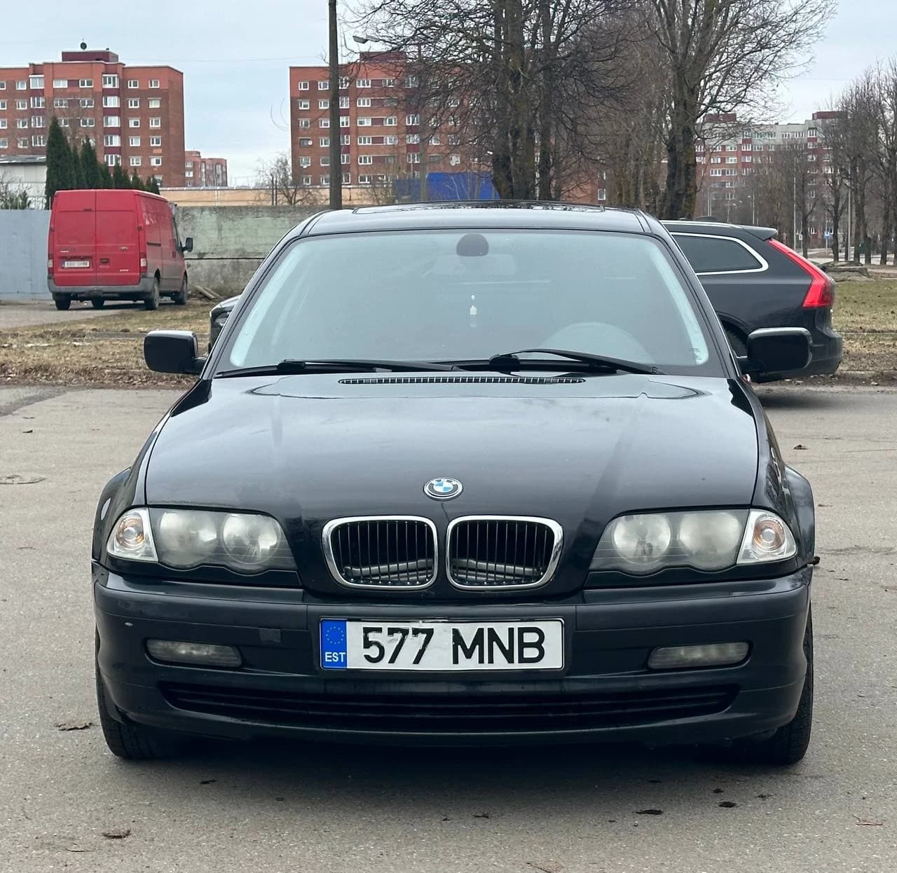 BMW 320