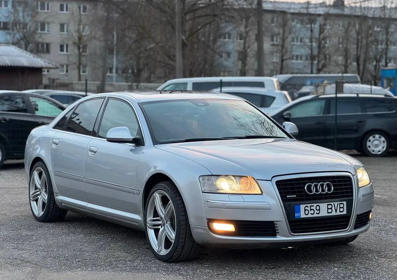 Audi A8