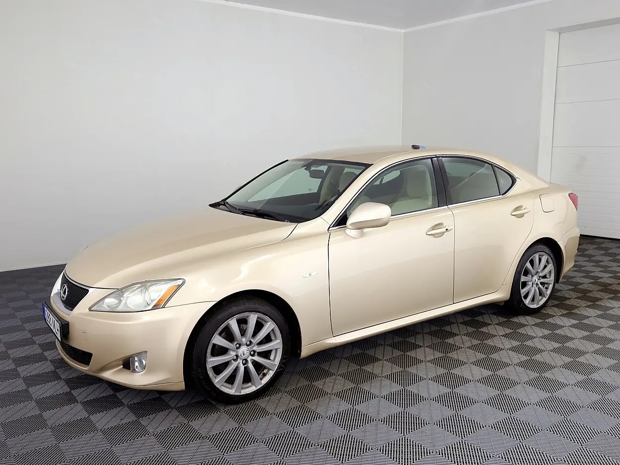 Lexus IS 250