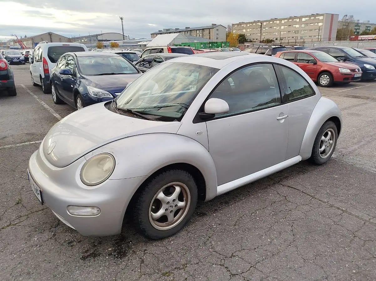 Volkswagen New Beetle