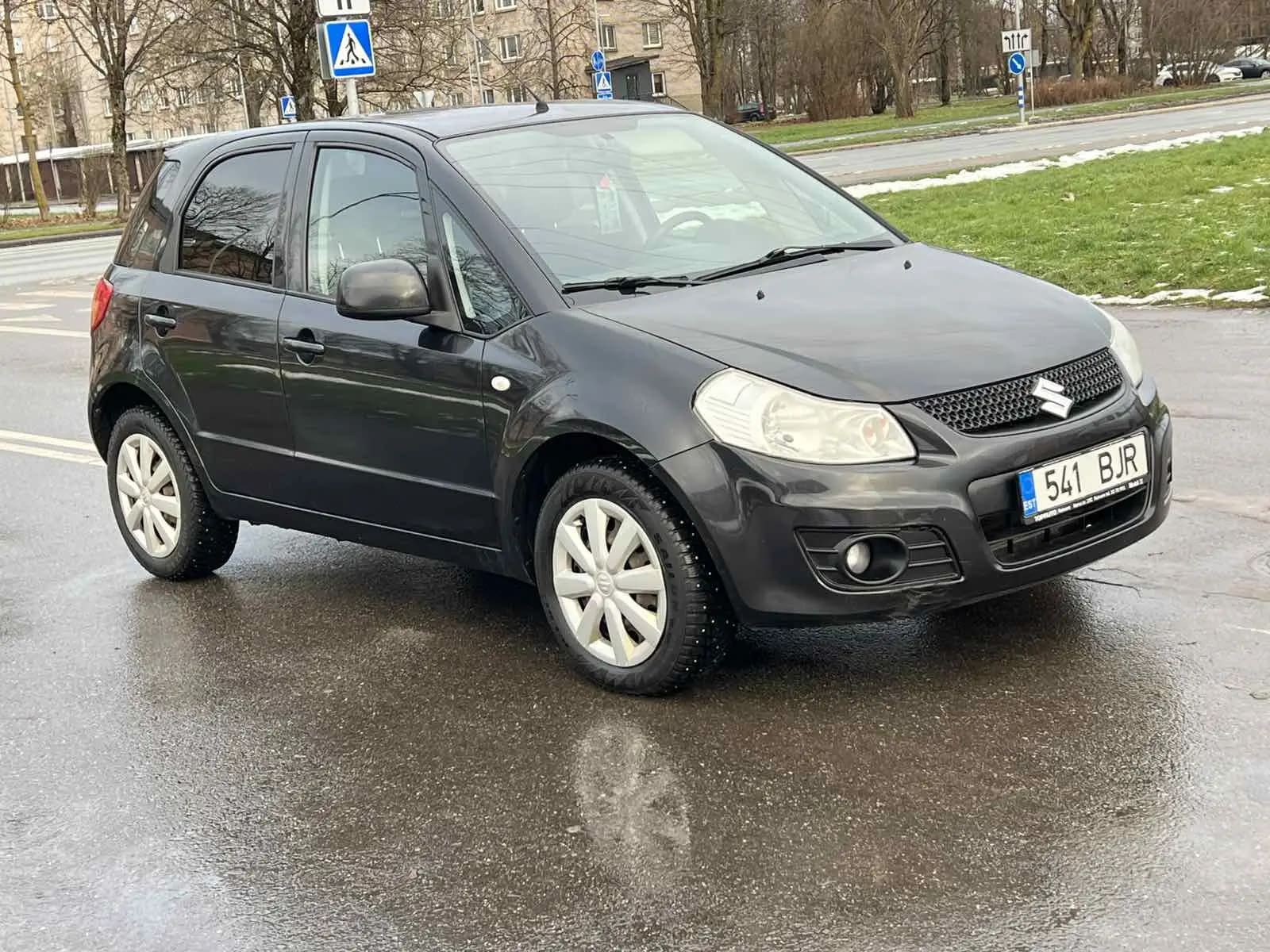 Suzuki SX4