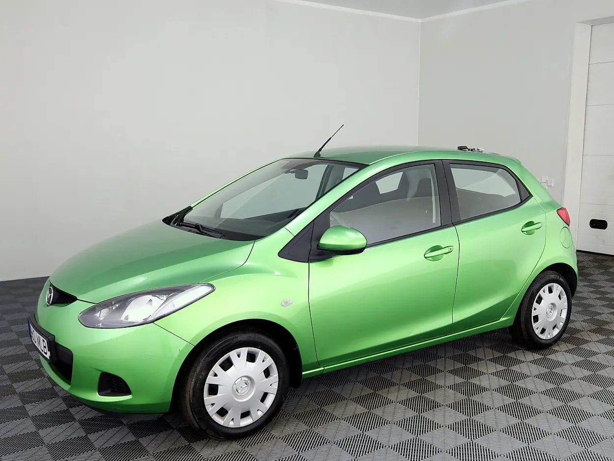Mazda 2