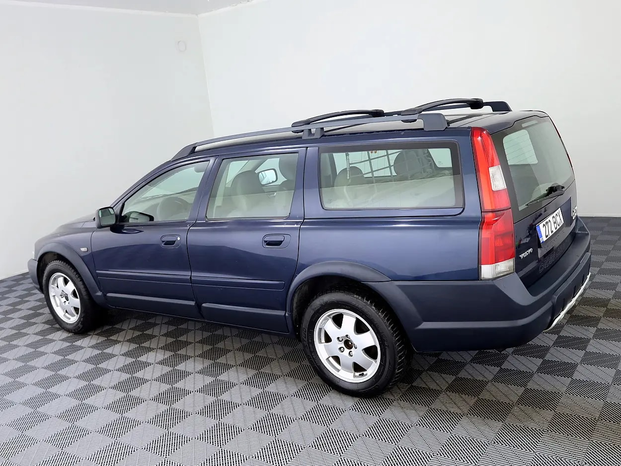 Volvo XC70