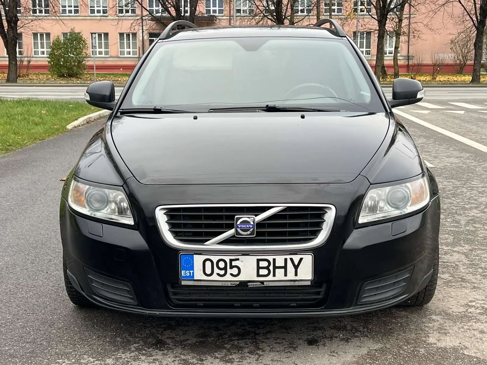 Volvo V50