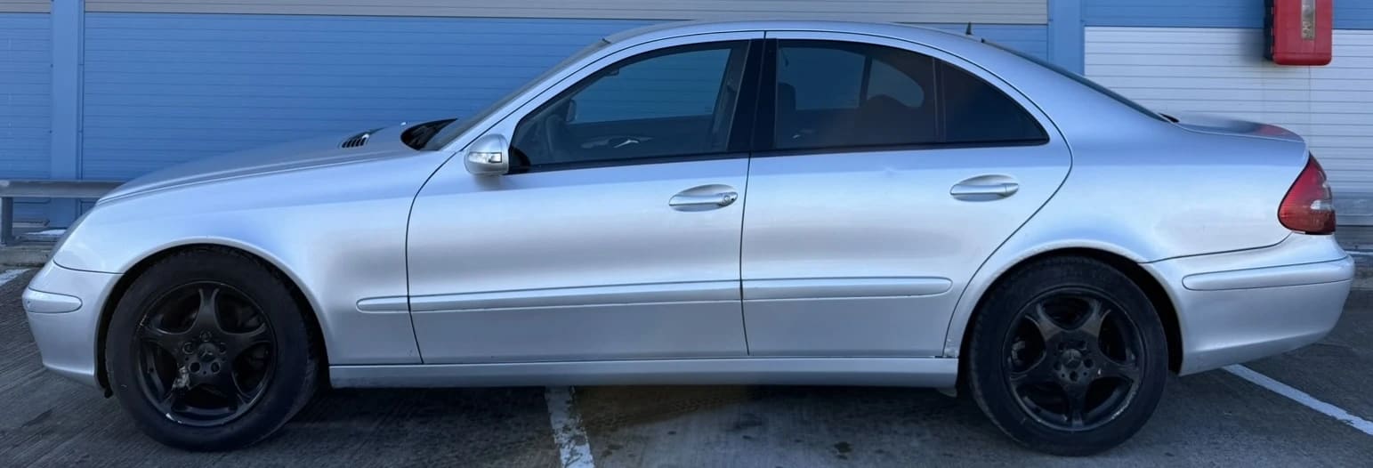 Mercedes-Benz E 200