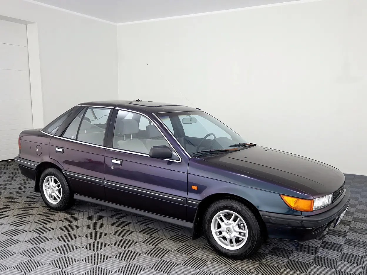 Mitsubishi Lancer