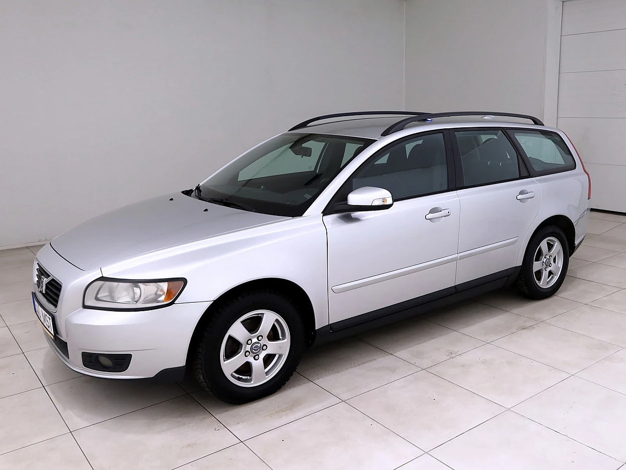 Volvo V50