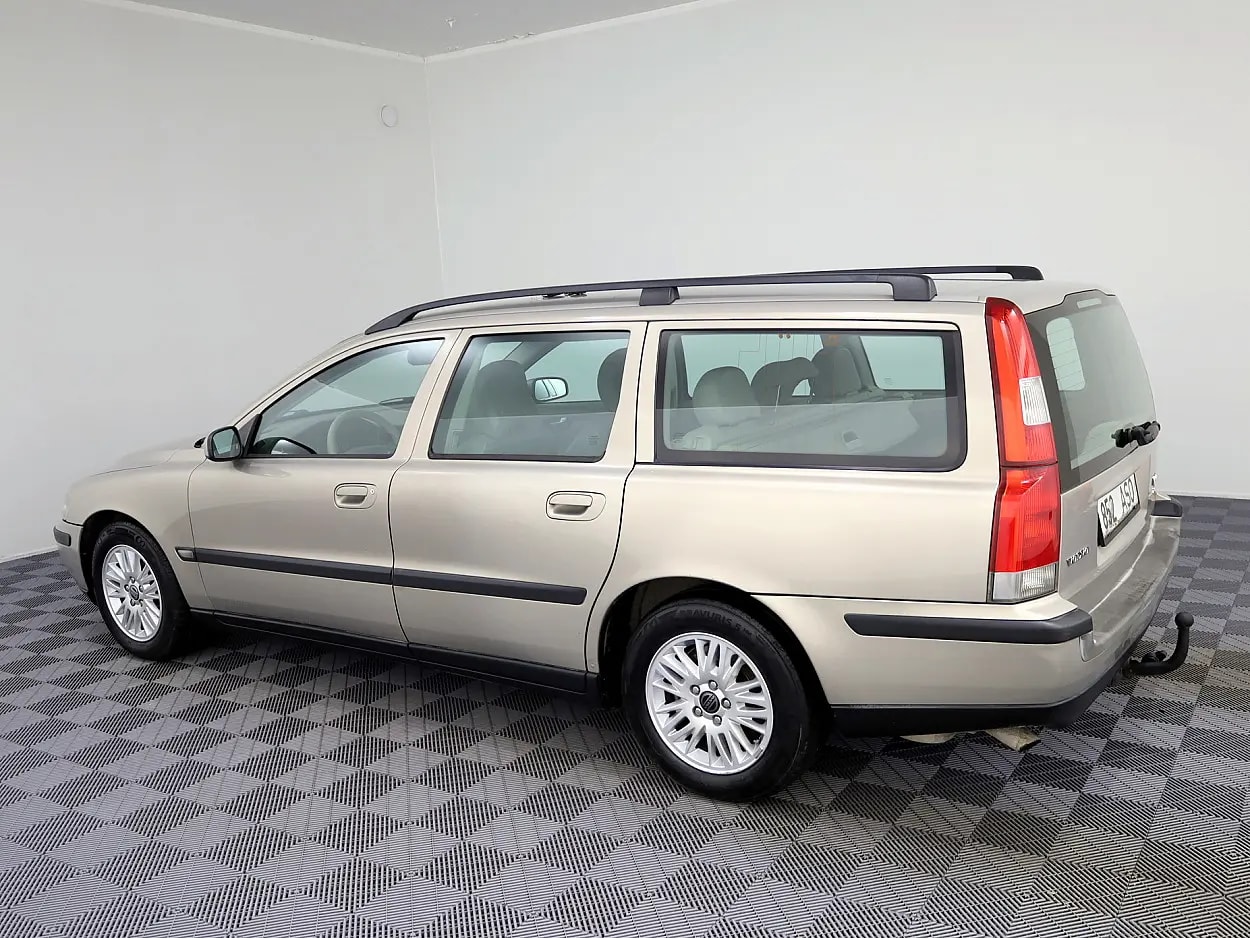 Volvo V70