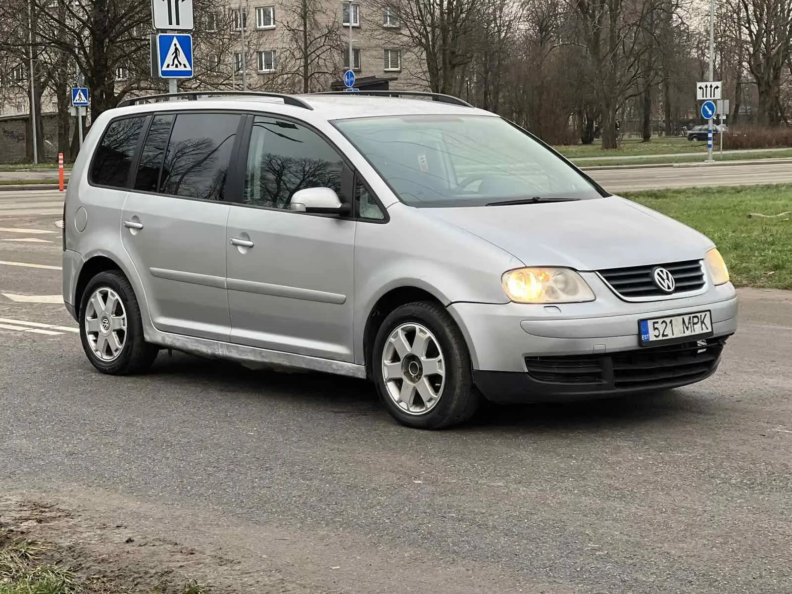 Volkswagen Touran