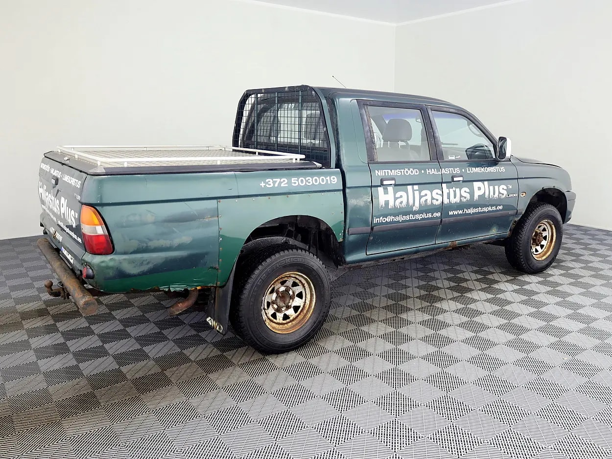 Mitsubishi L200