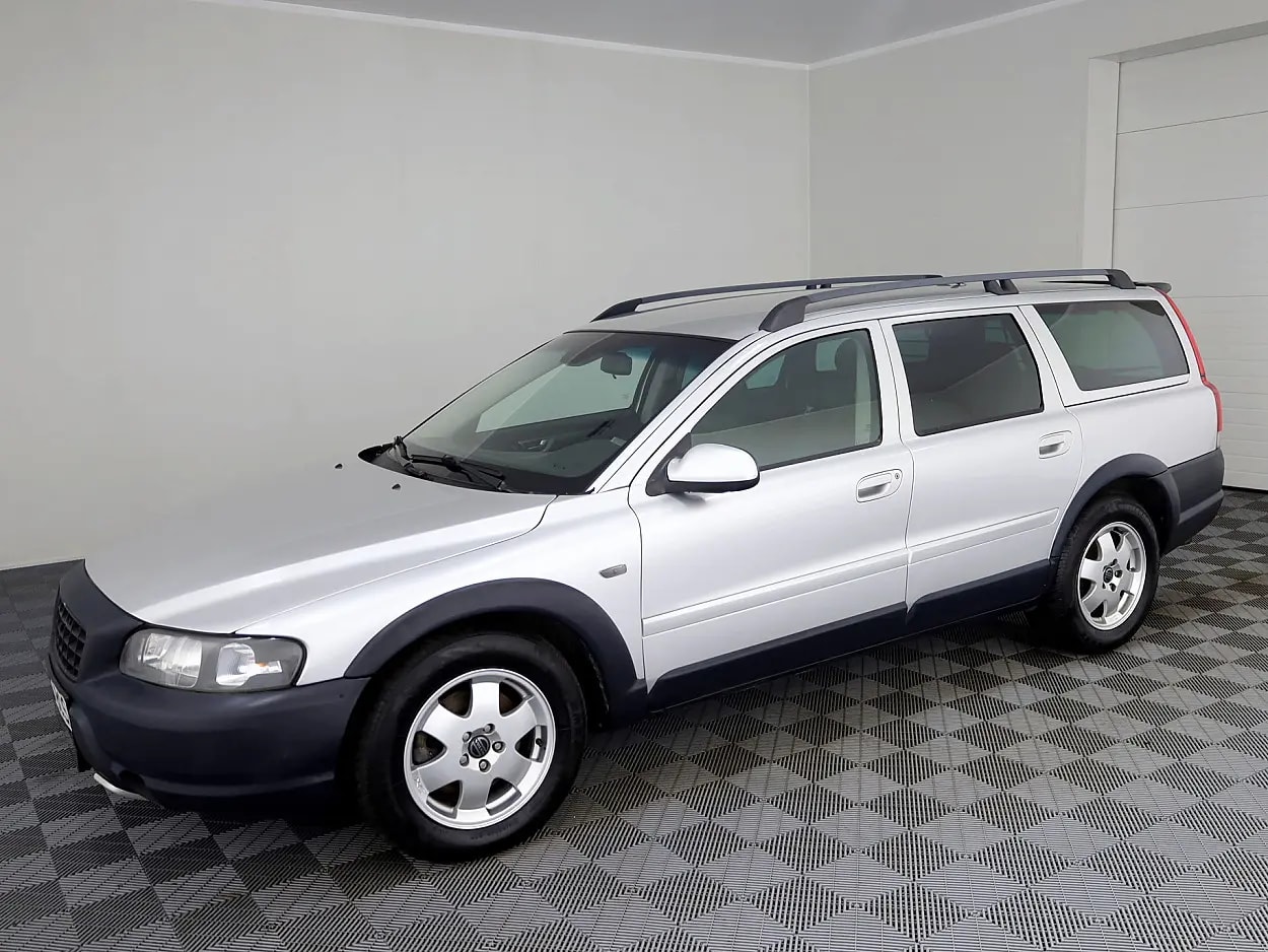 Volvo XC70