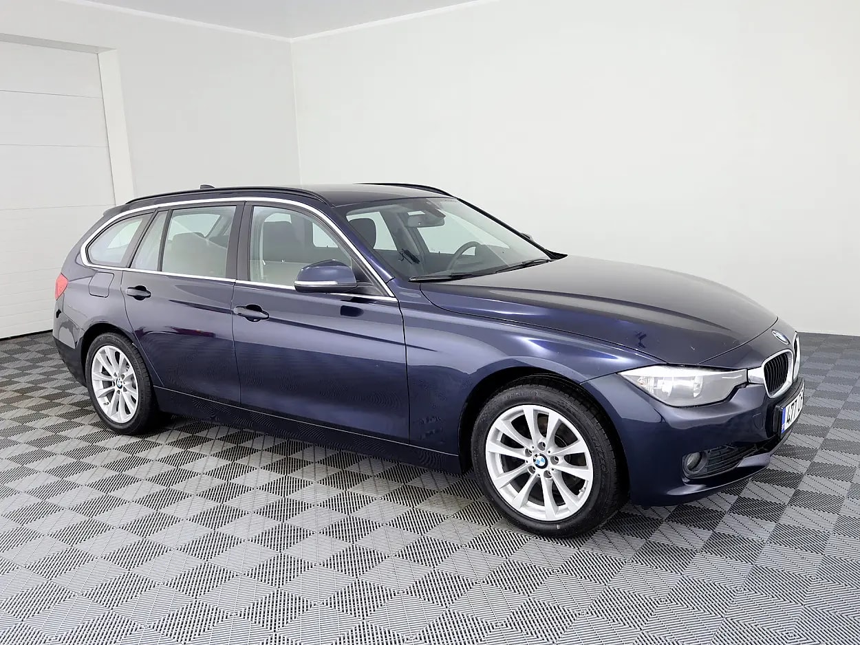 BMW 320