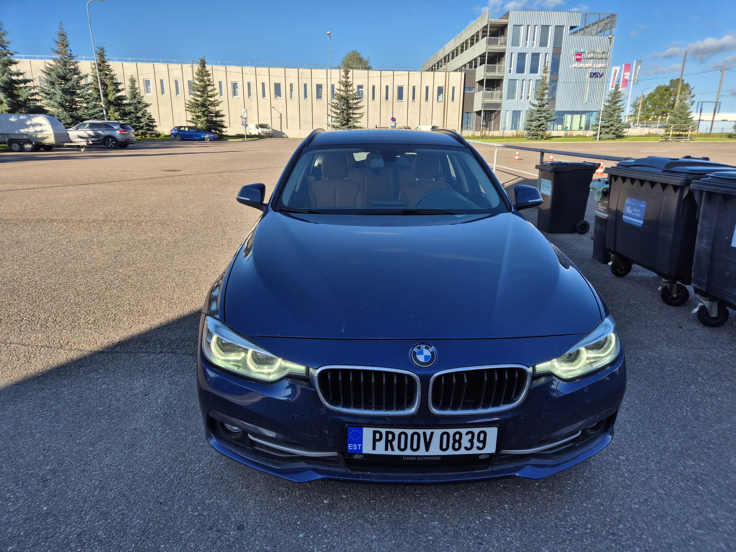 BMW 320