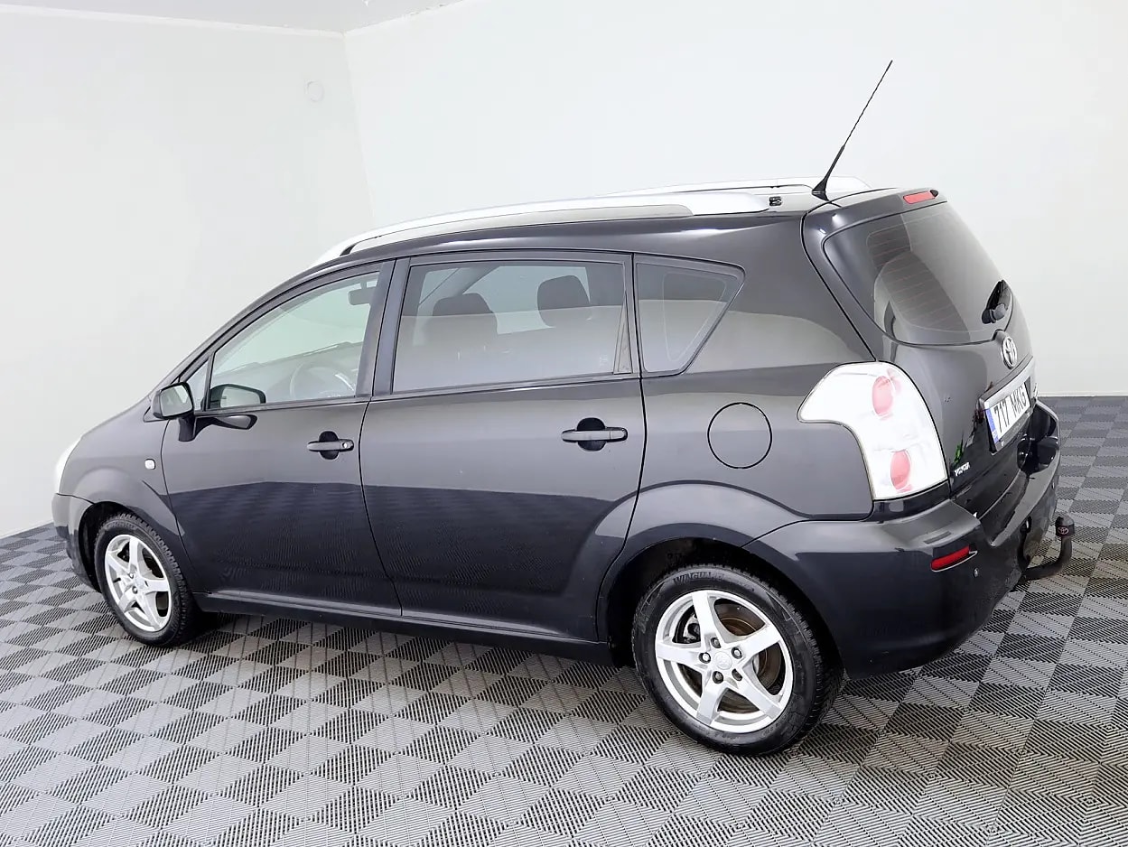 Toyota Corolla Verso