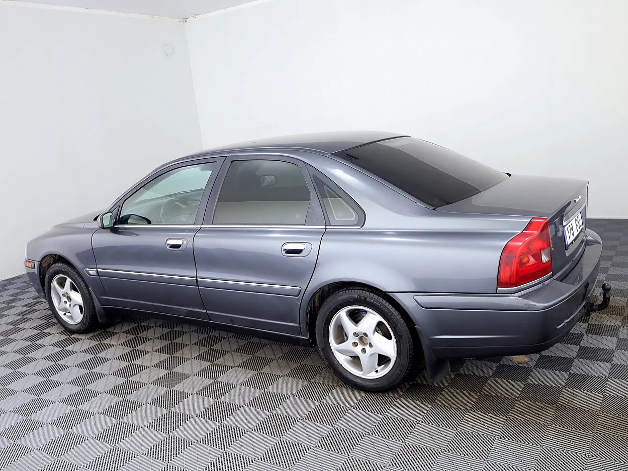 Volvo S80