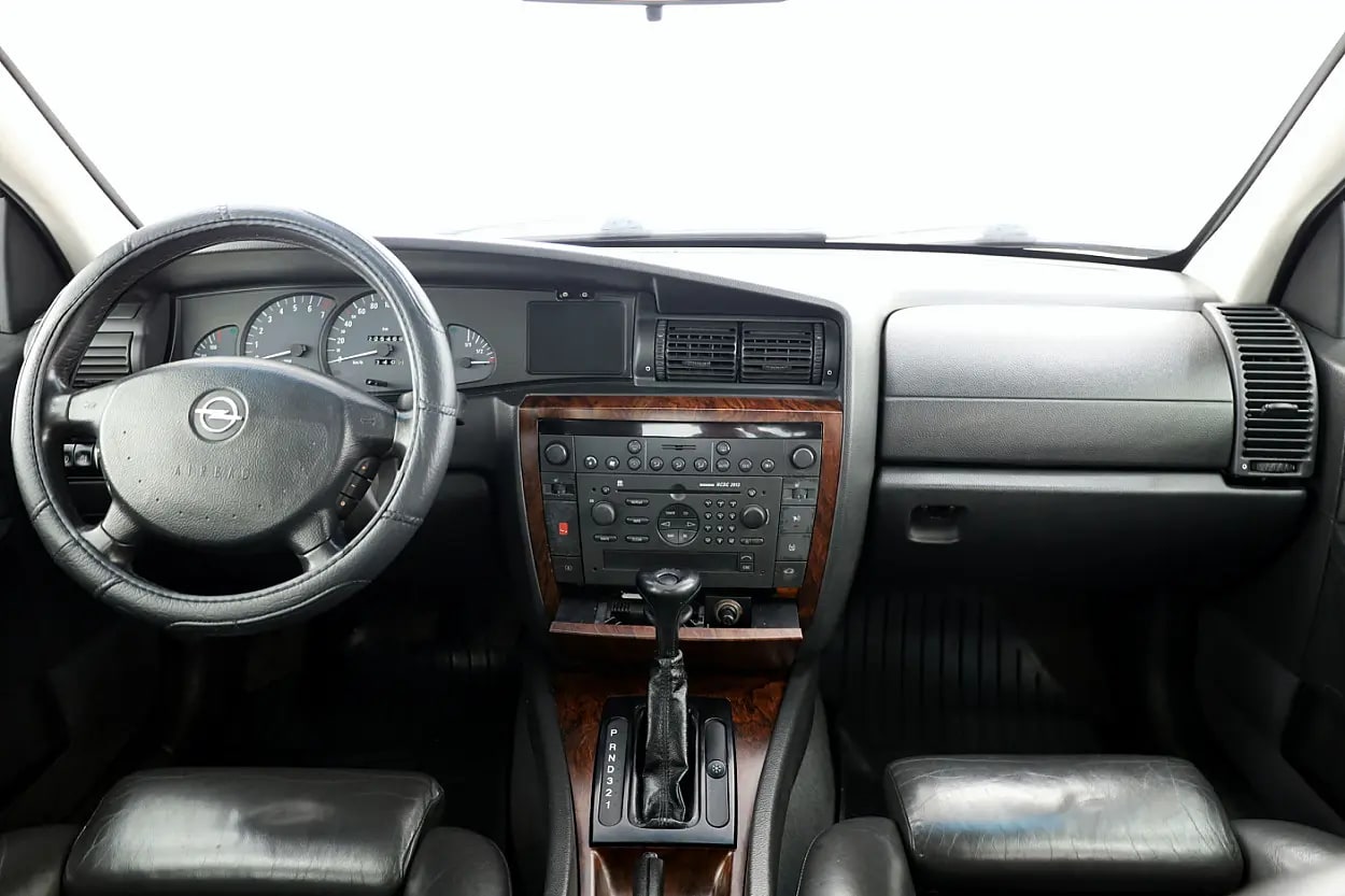 Opel Omega