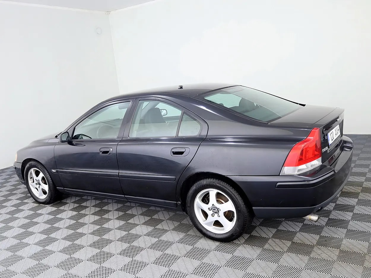 Volvo S60