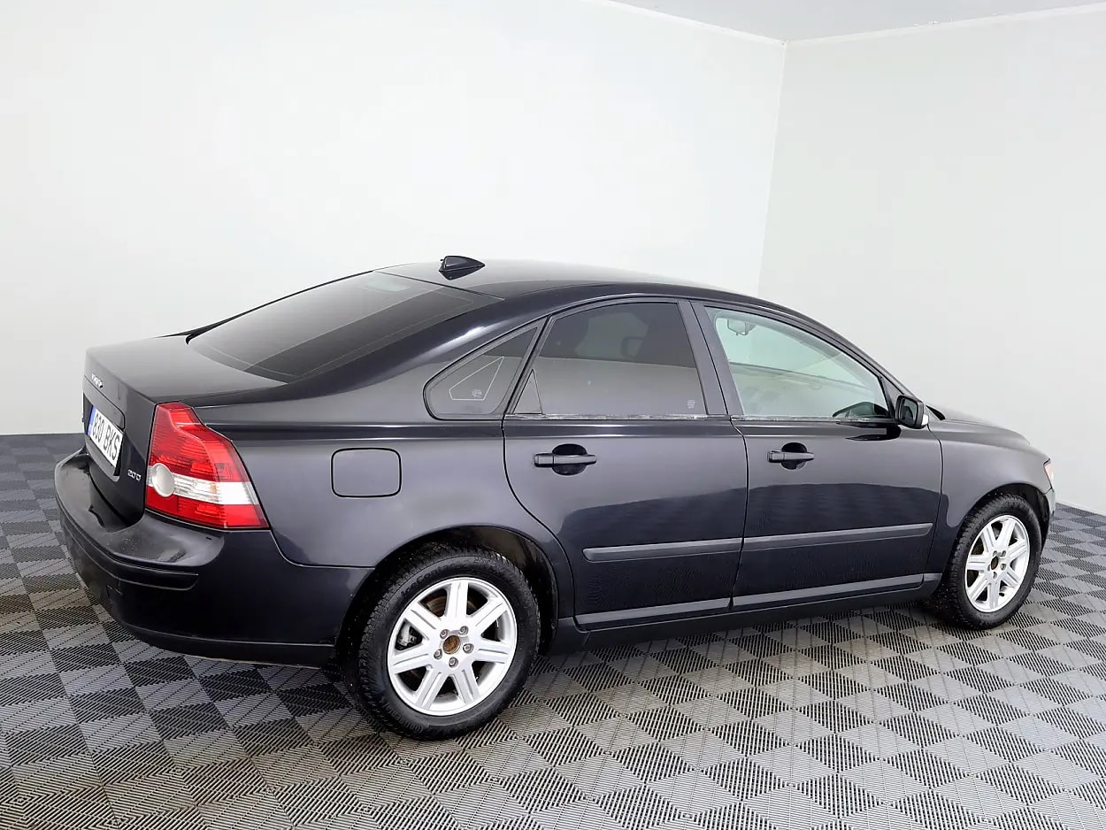 Volvo S40