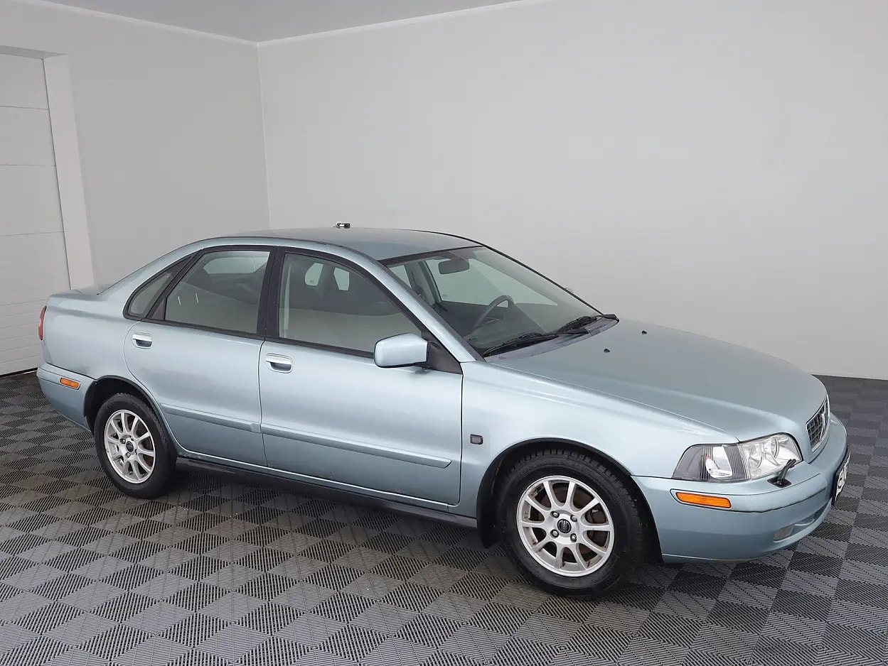 Volvo S40