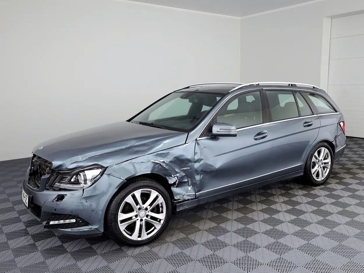 Mercedes-Benz C 250