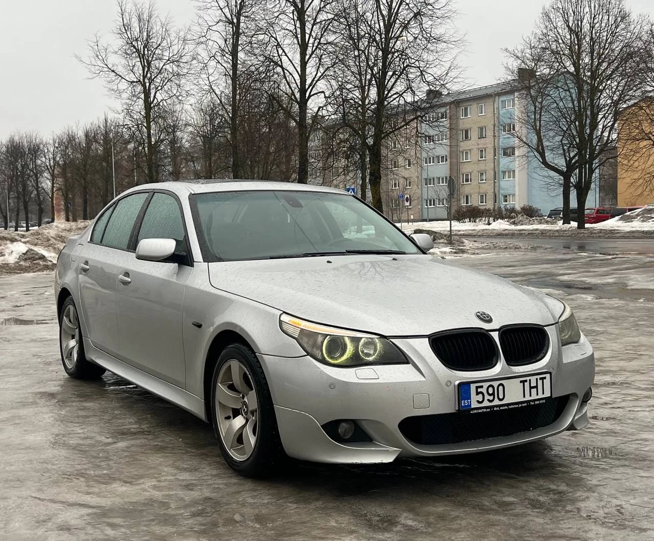 BMW 530