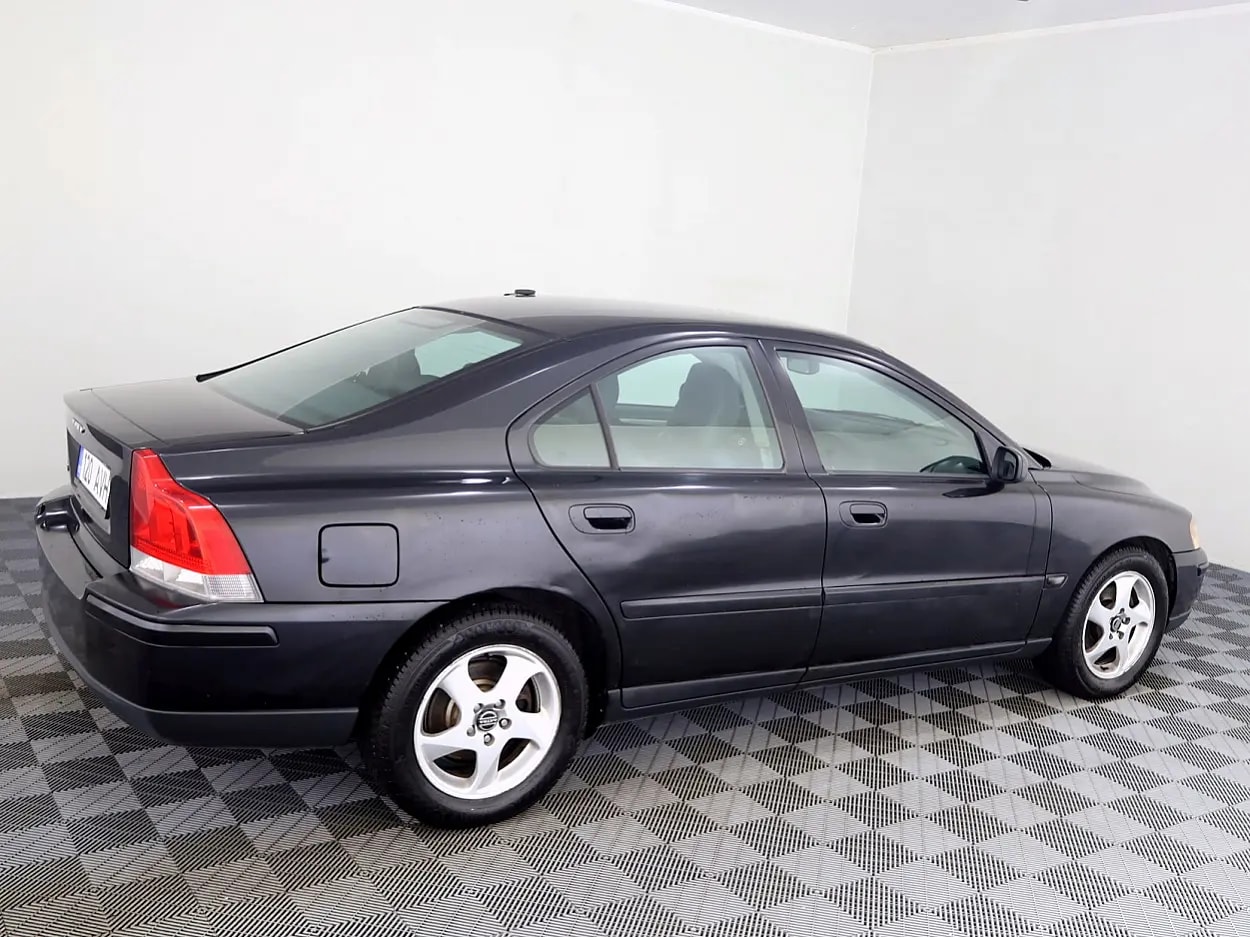 Volvo S60