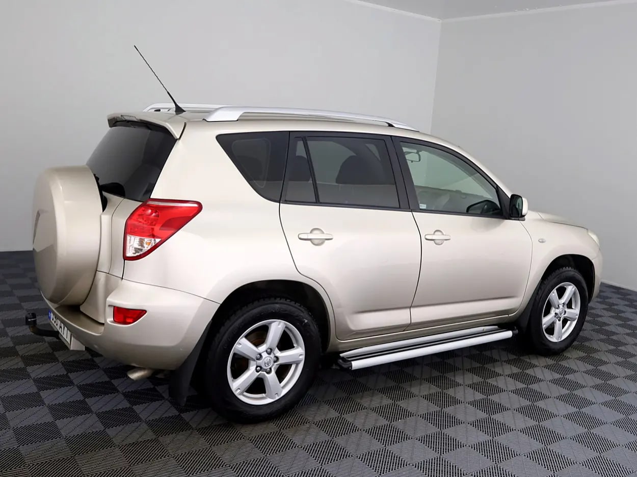 Toyota RAV 4