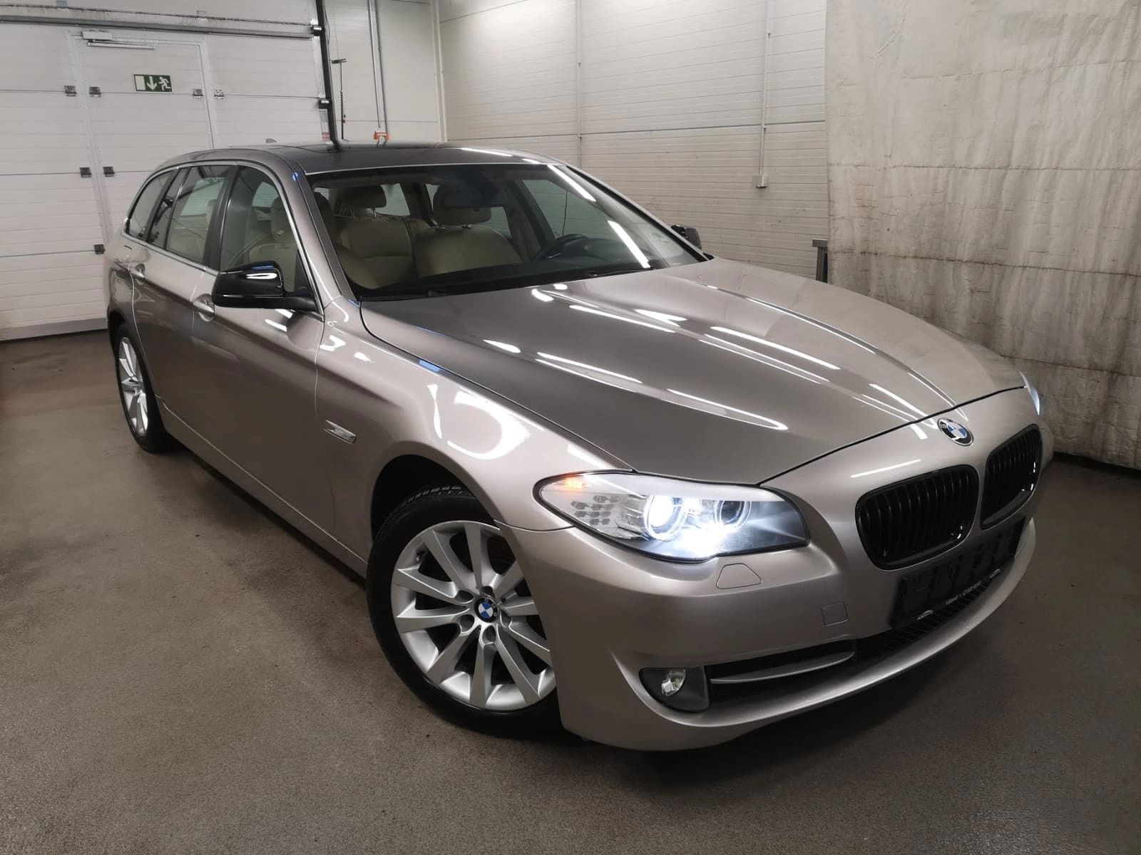 BMW 520