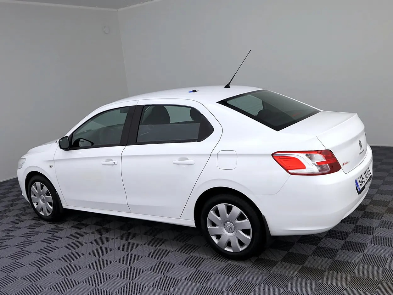 Peugeot 301