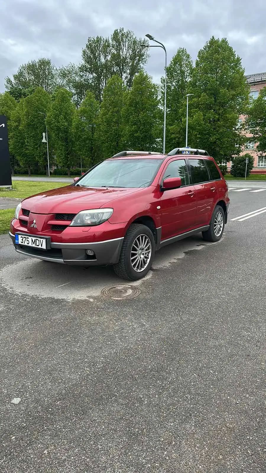 Mitsubishi Outlander