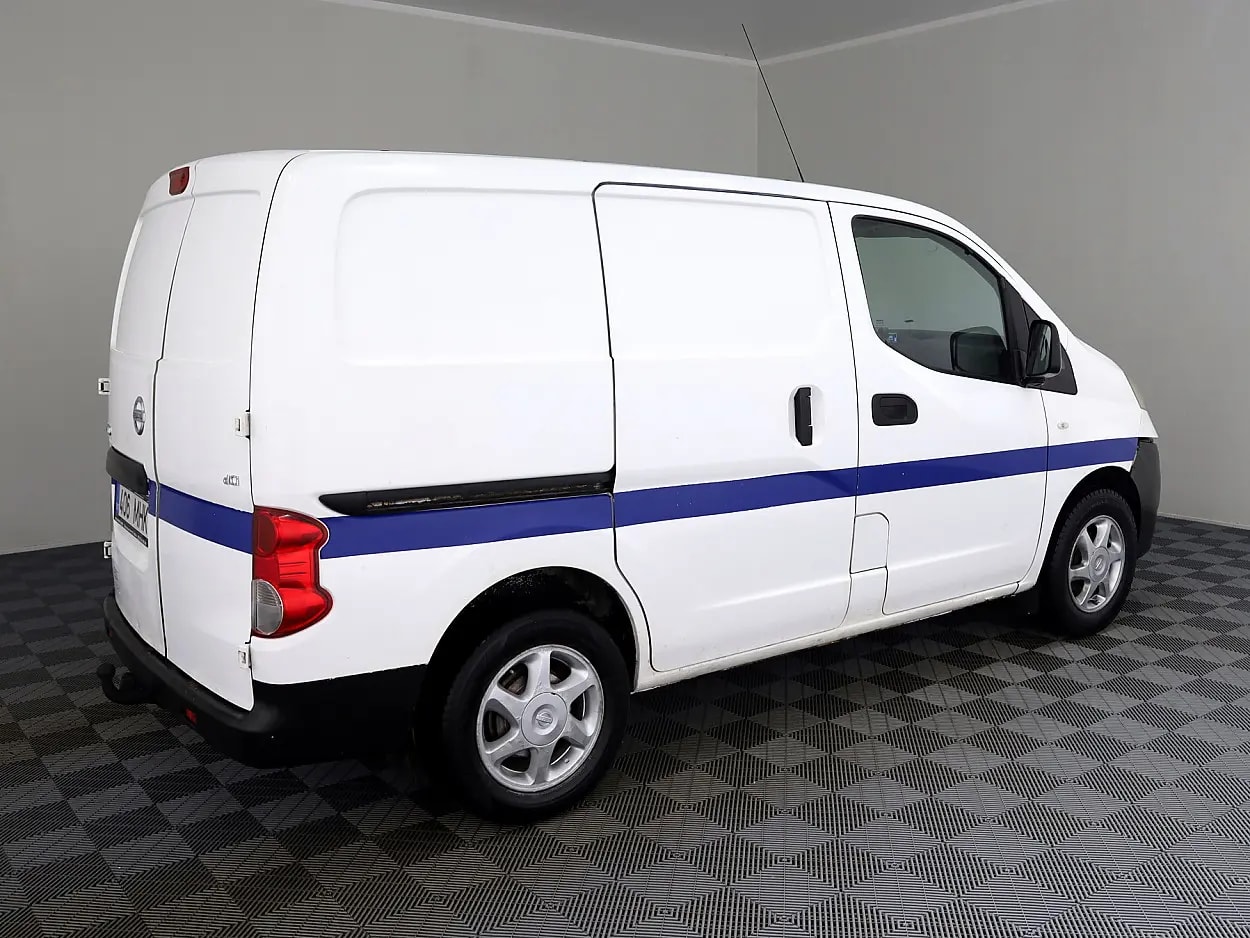 Nissan NV200