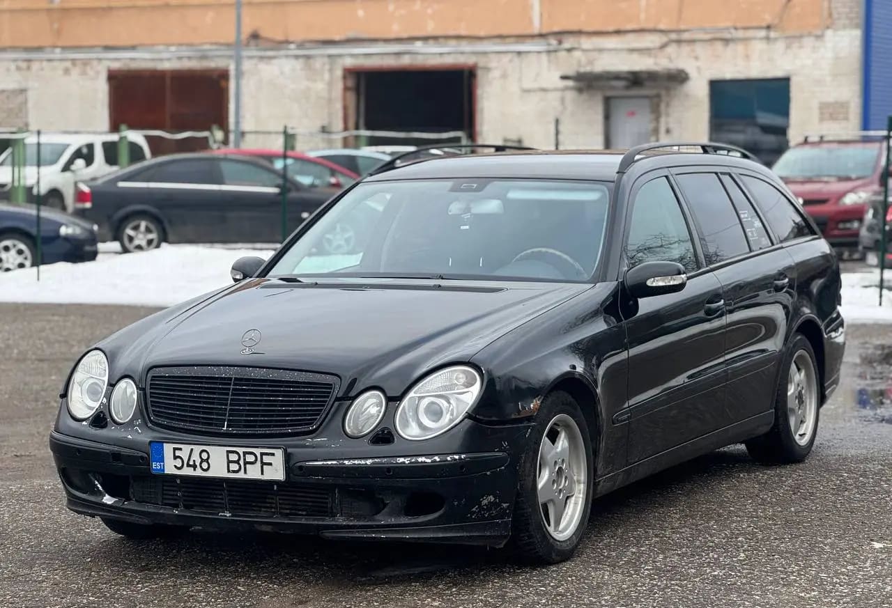 Mercedes-Benz E 220