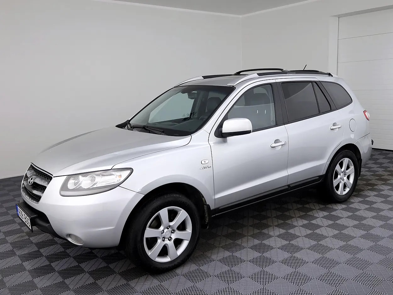 Hyundai SANTA FE