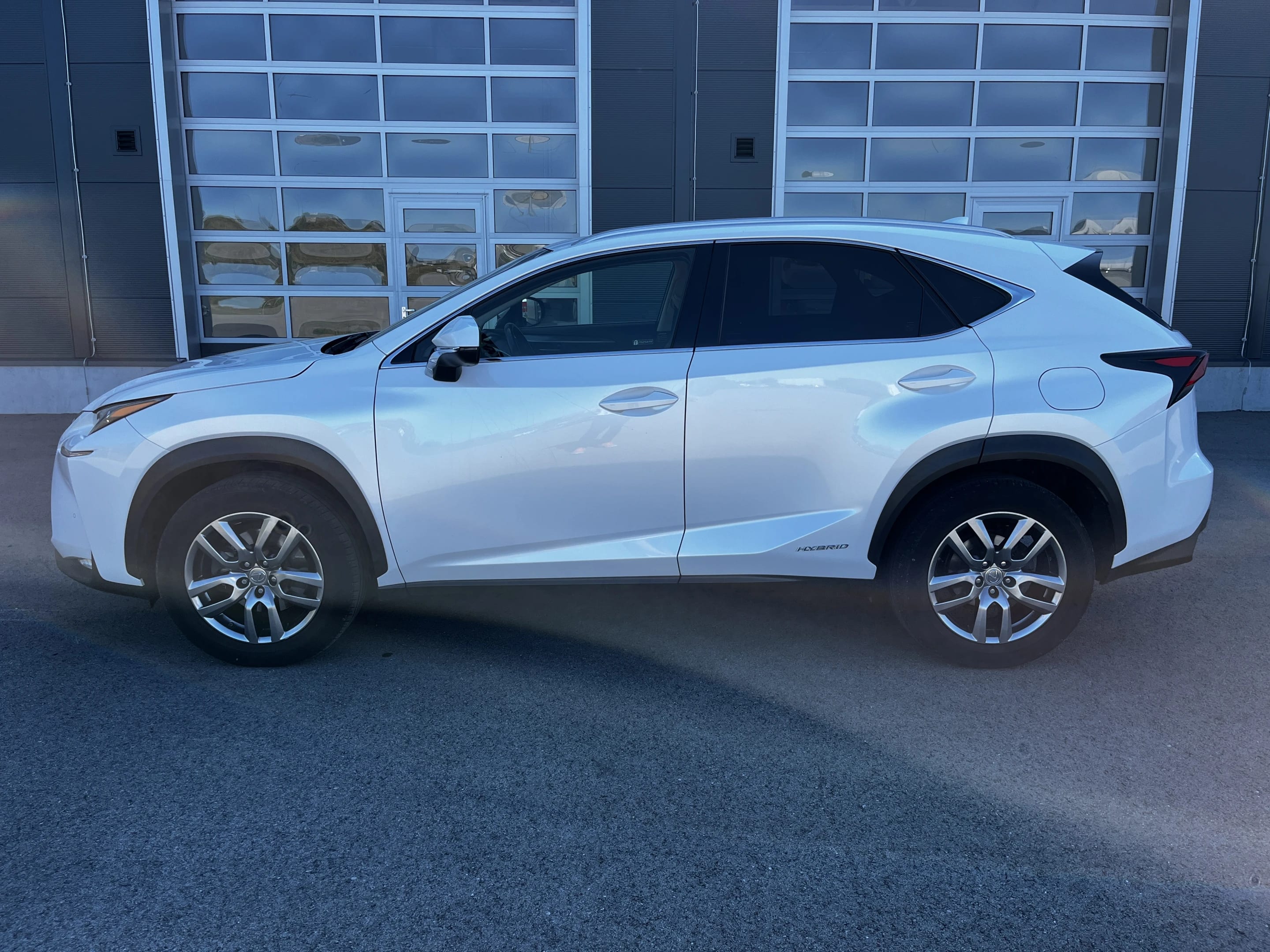 Lexus NX 300