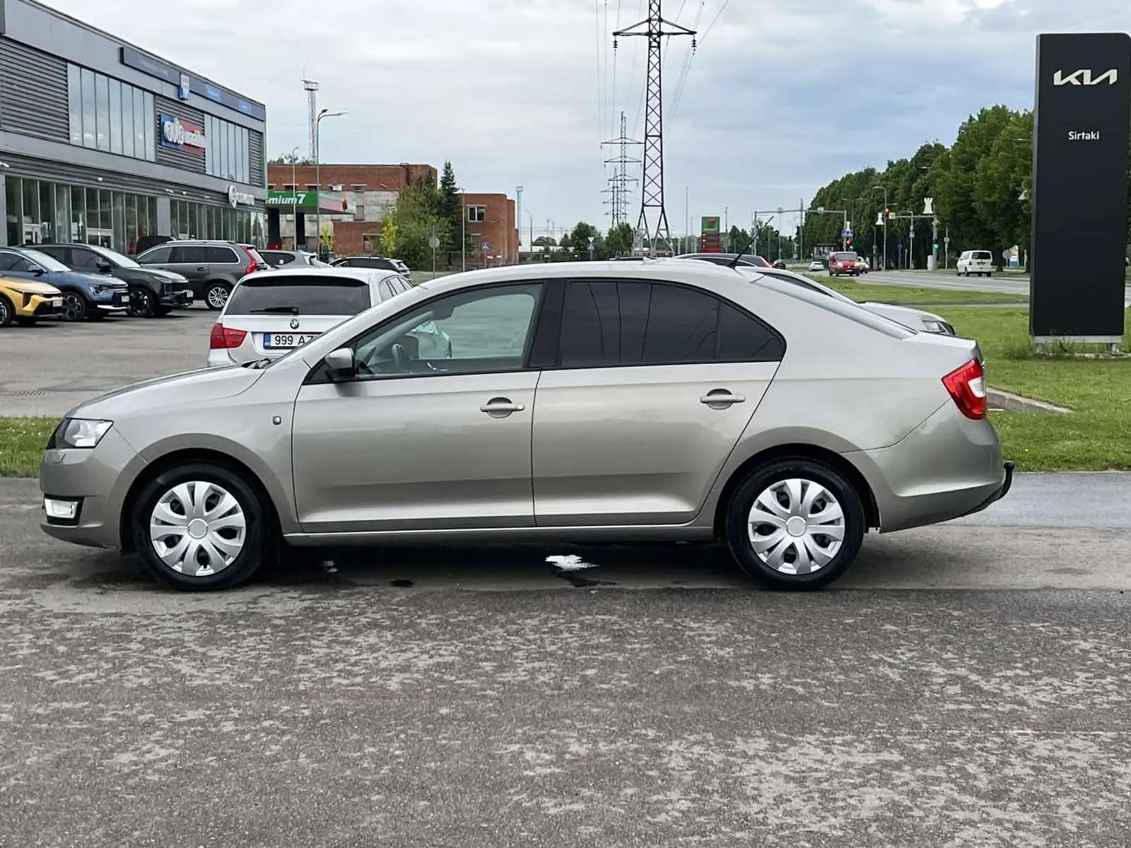 Skoda Rapid