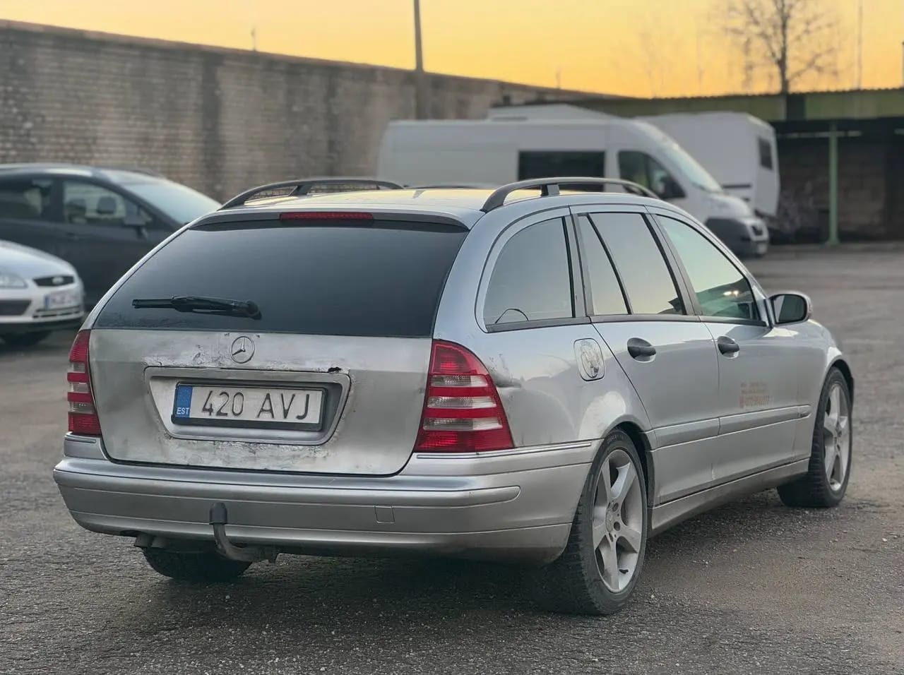 Mercedes-Benz C 220