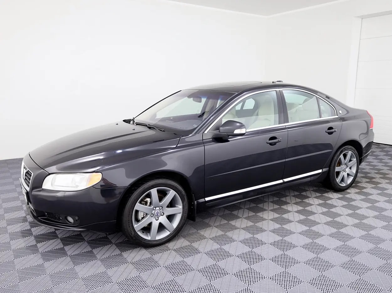 Volvo S80