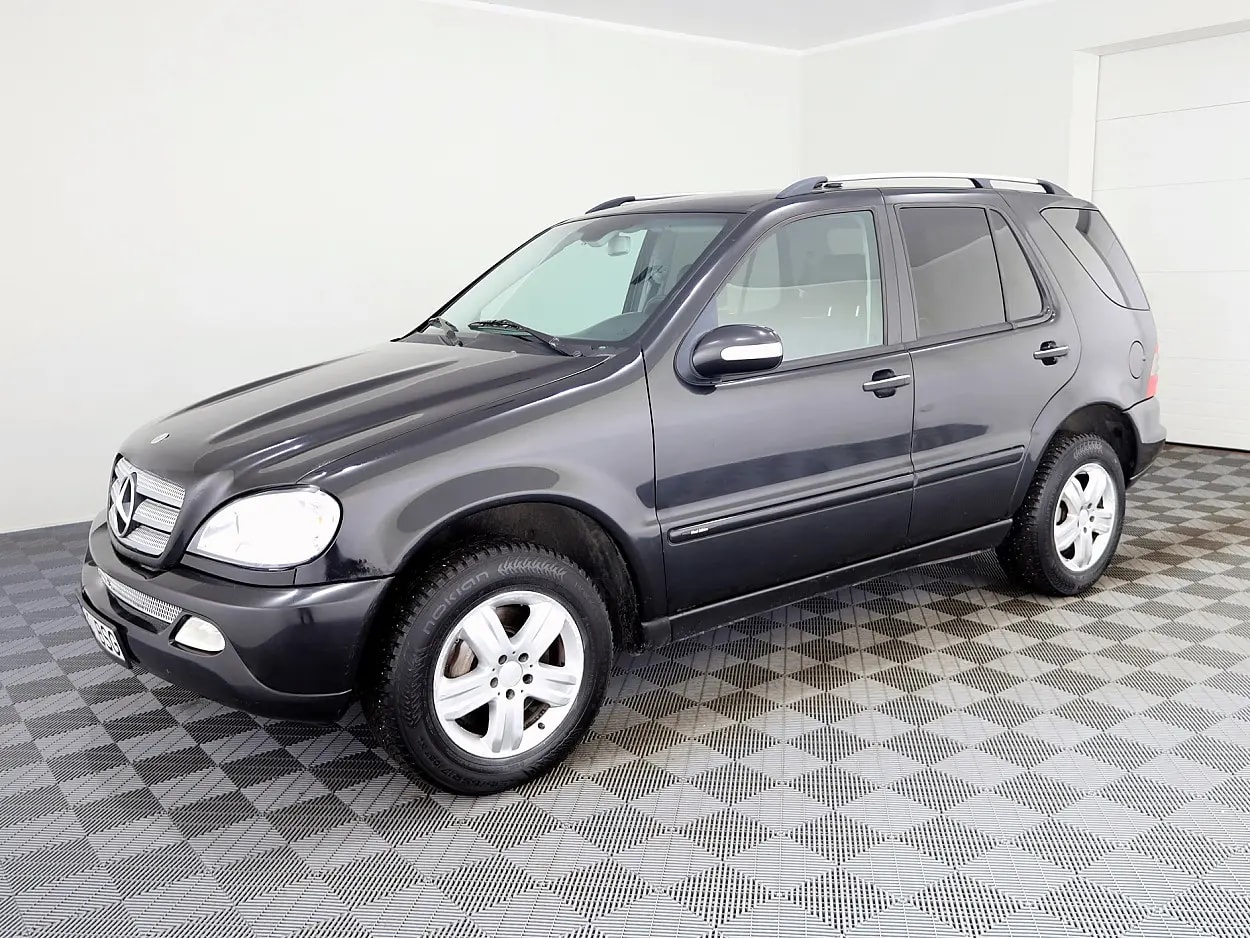 Mercedes-Benz ML 270