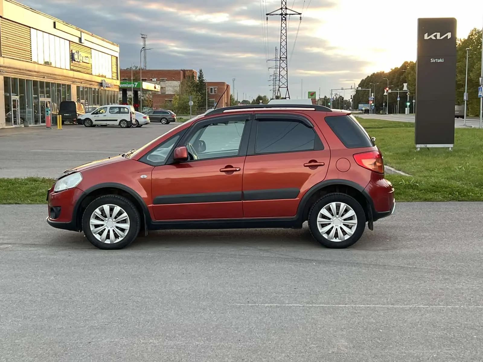 Suzuki SX4