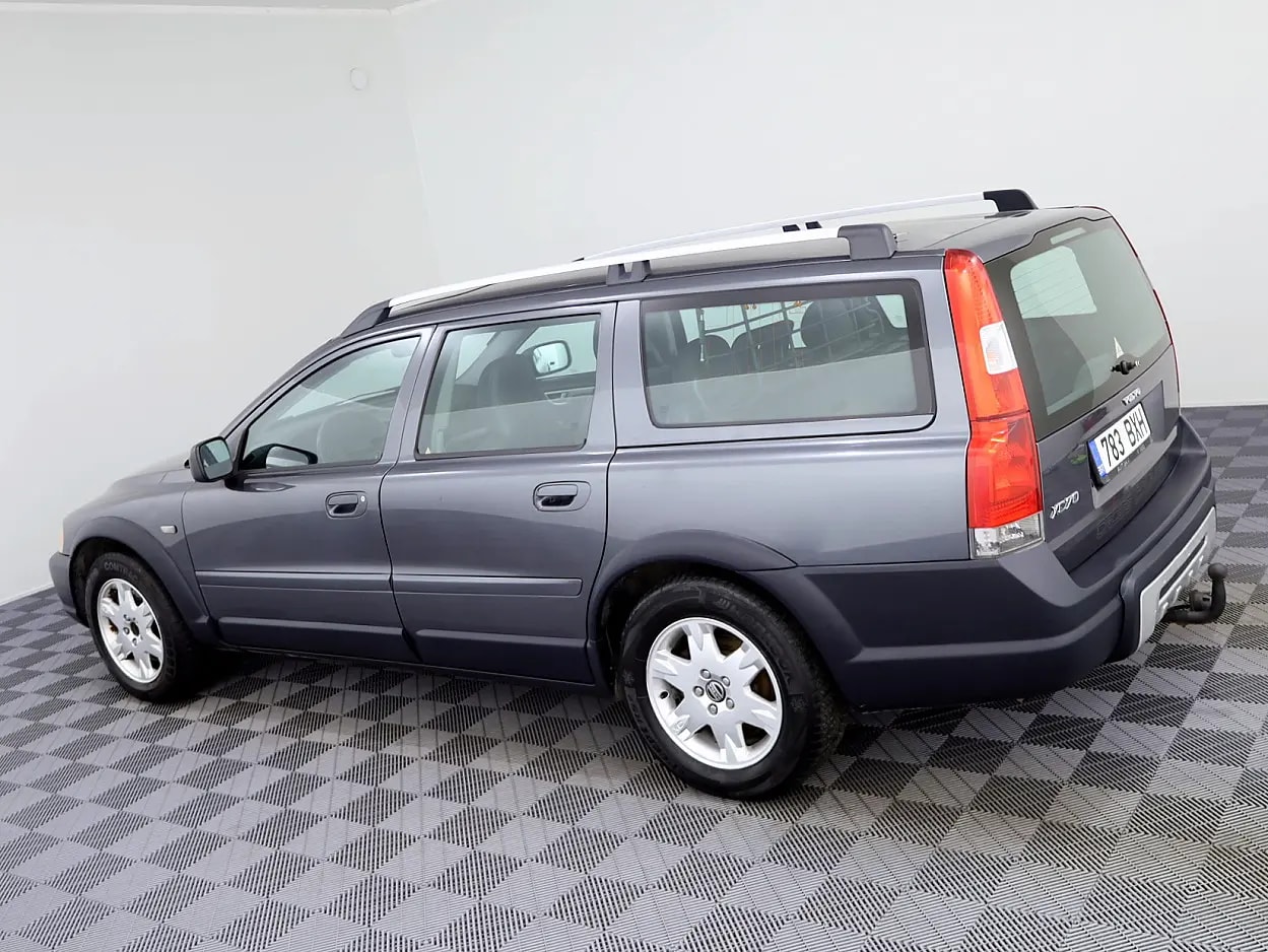 Volvo XC70