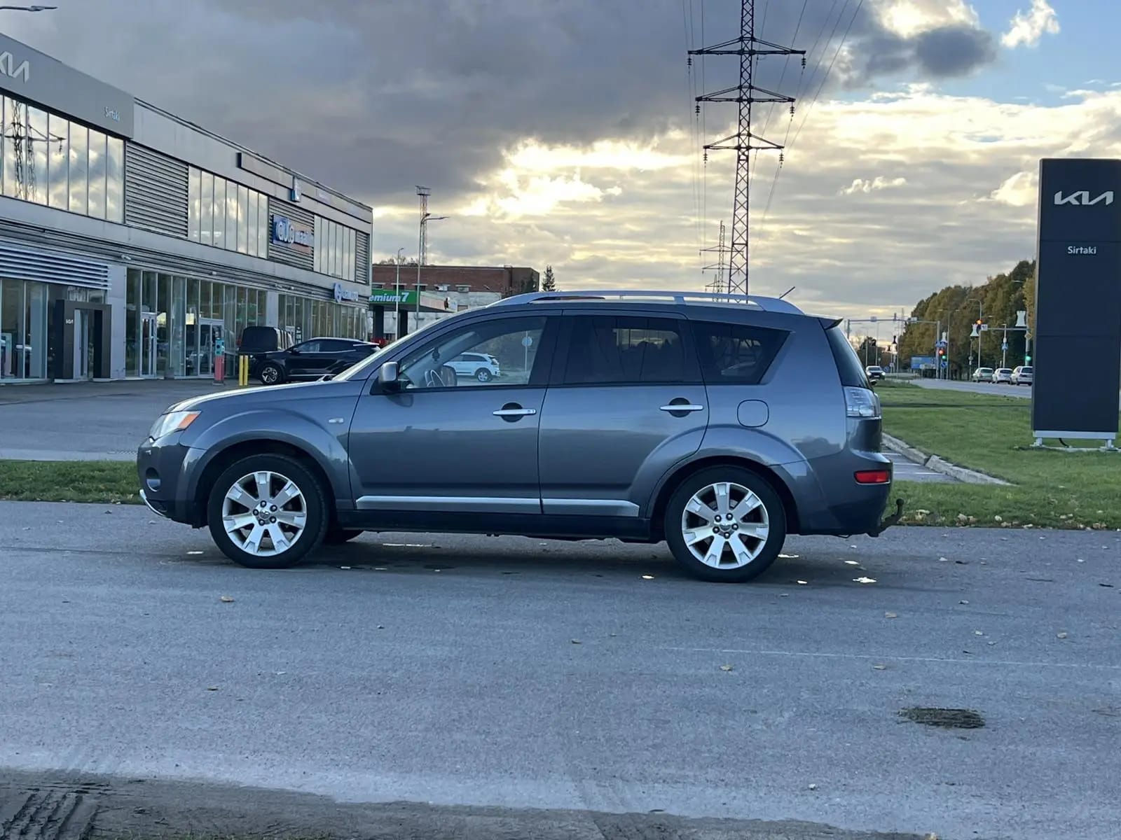 Mitsubishi Outlander