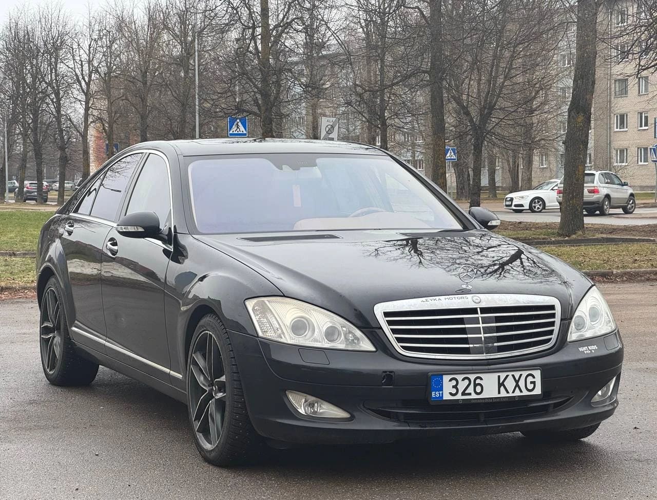 Mercedes-Benz S 500