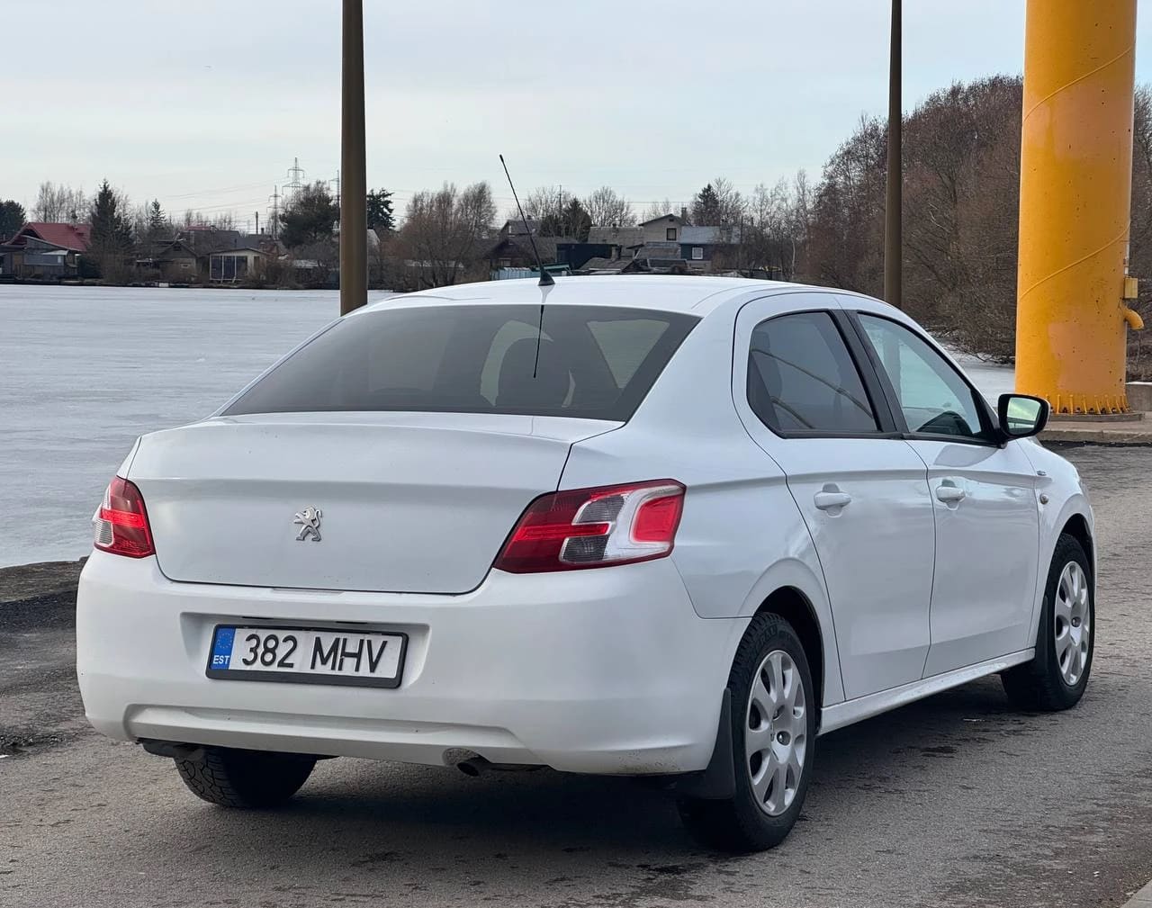 Peugeot 301