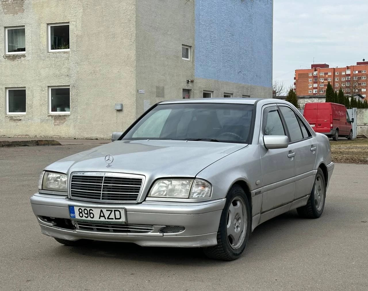 Mercedes-Benz C 220