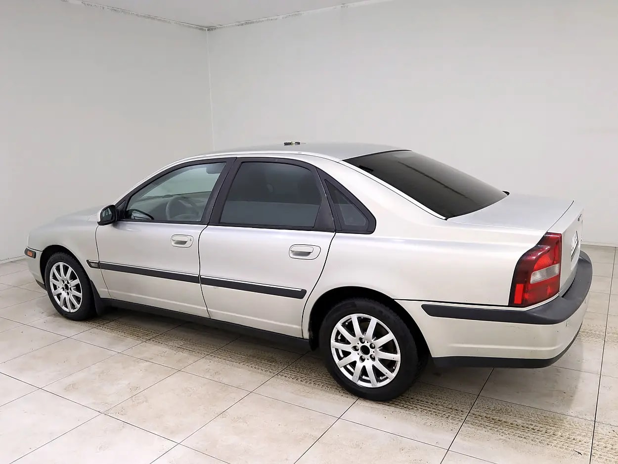 Volvo S80