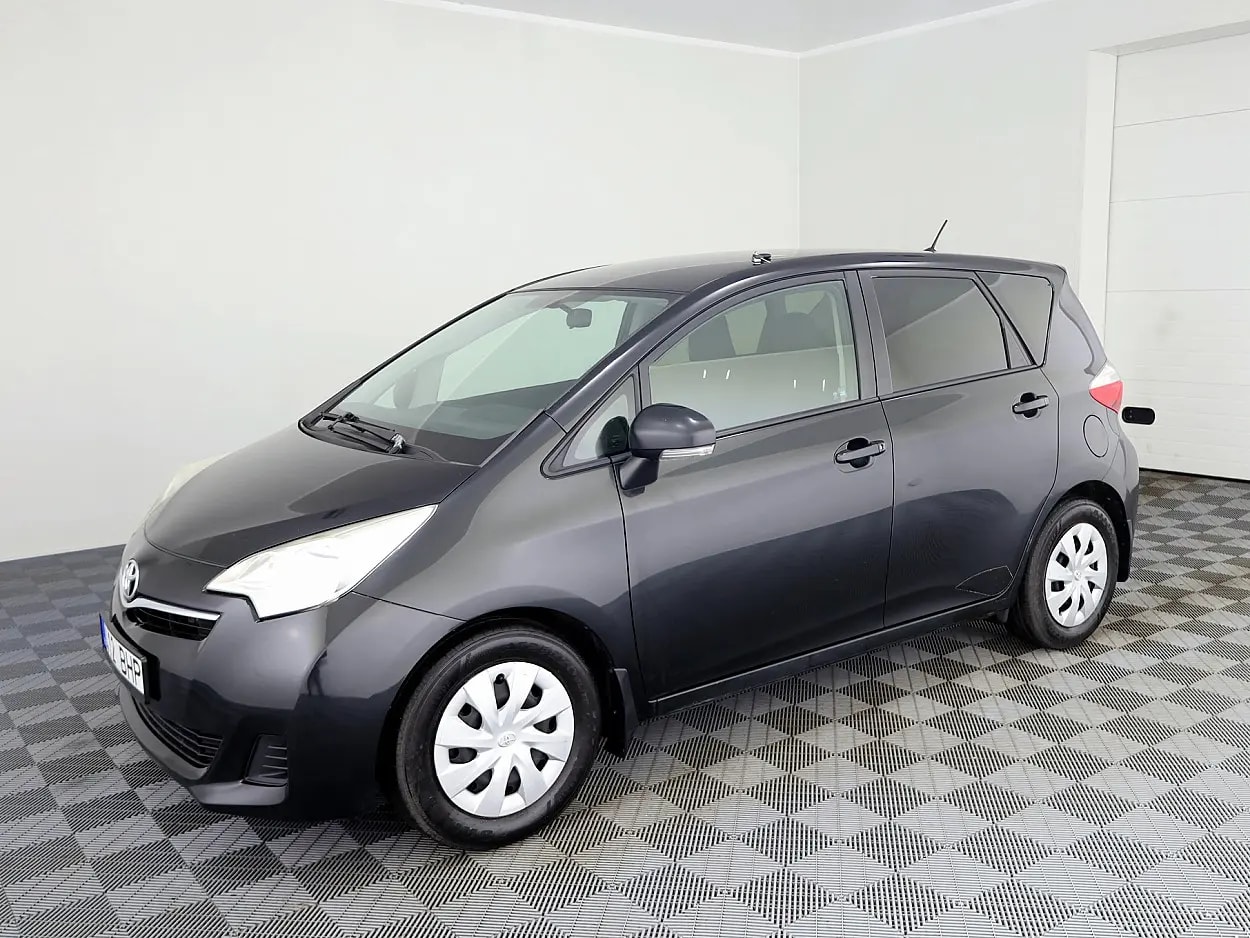 Toyota Verso-S